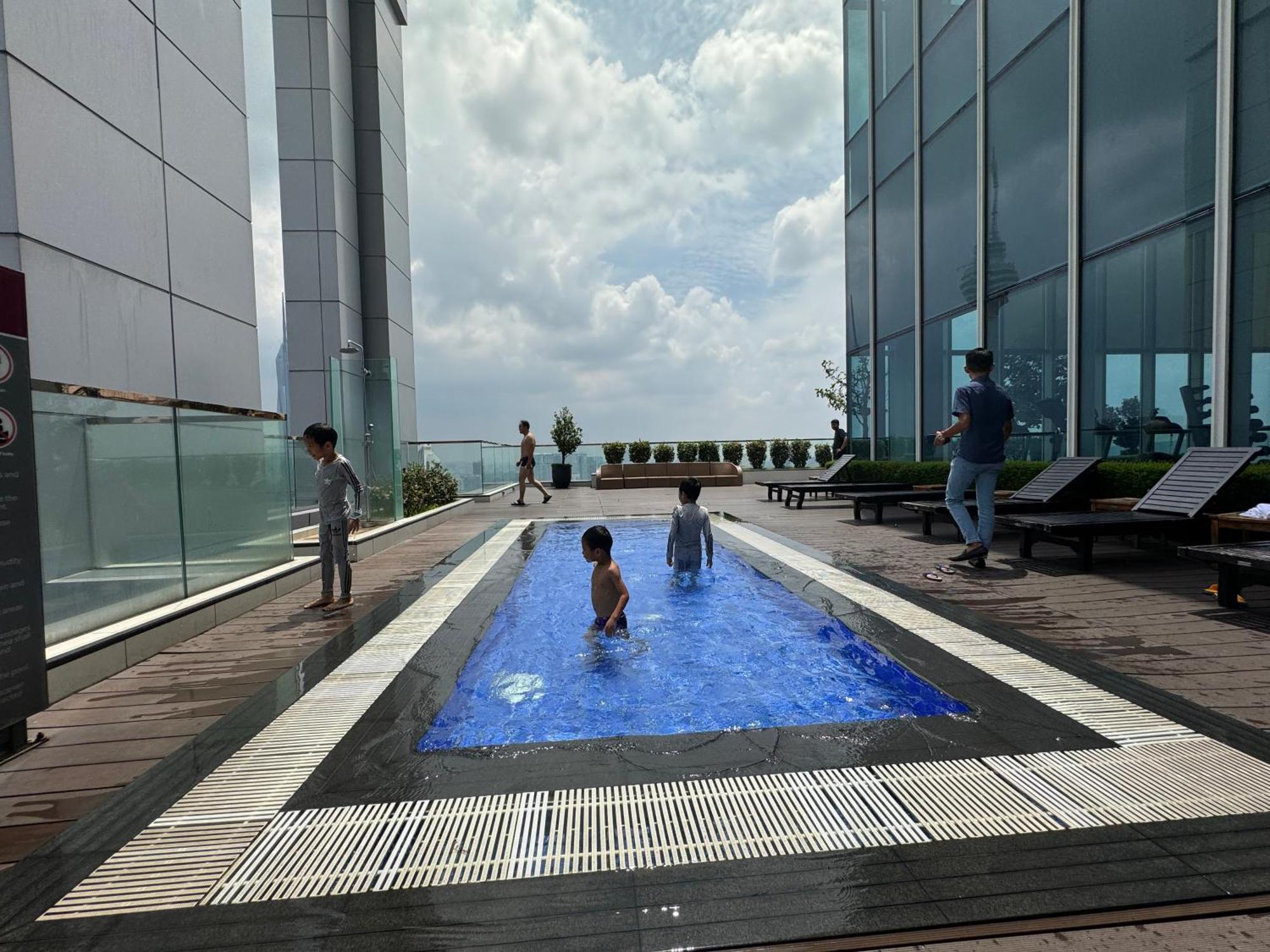 The Platinum Klcc By Home Stay Kuala Lumpur Eksteriør billede
